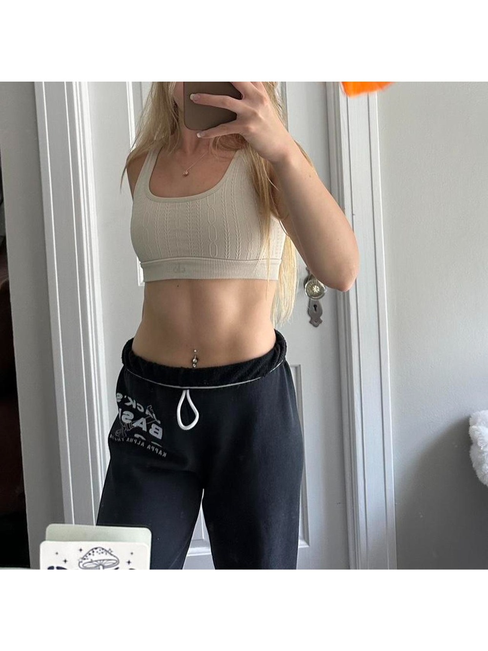 cream alo sports bra w back cut out